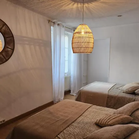 Le Clos Loret Pensión 3*
