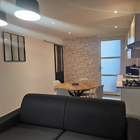 Le Clos Loret Pensión 3*